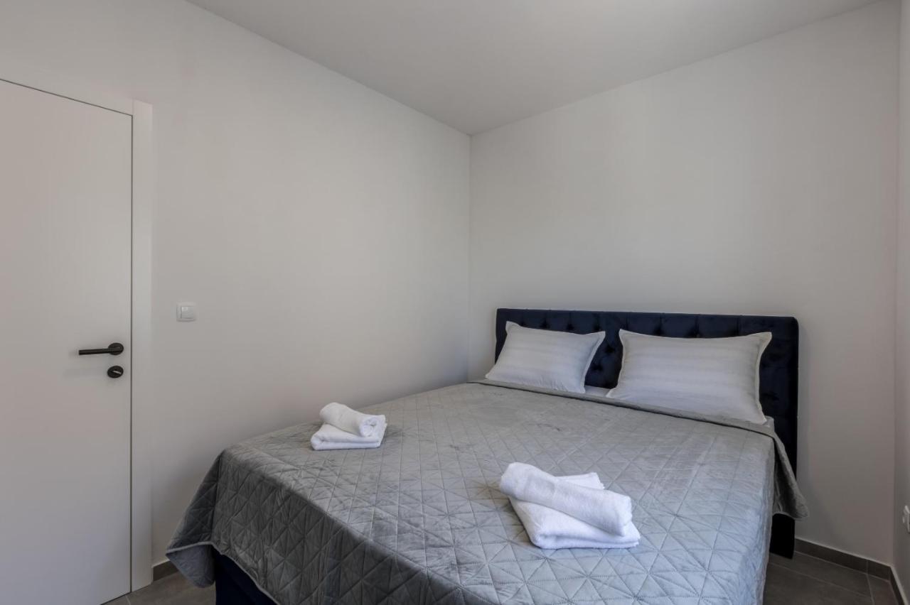 Carpe Diem Luxury Apartments Rogoznica  Exterior foto