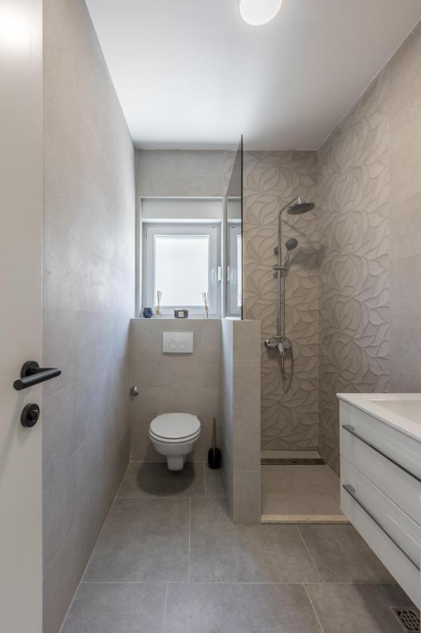 Carpe Diem Luxury Apartments Rogoznica  Exterior foto