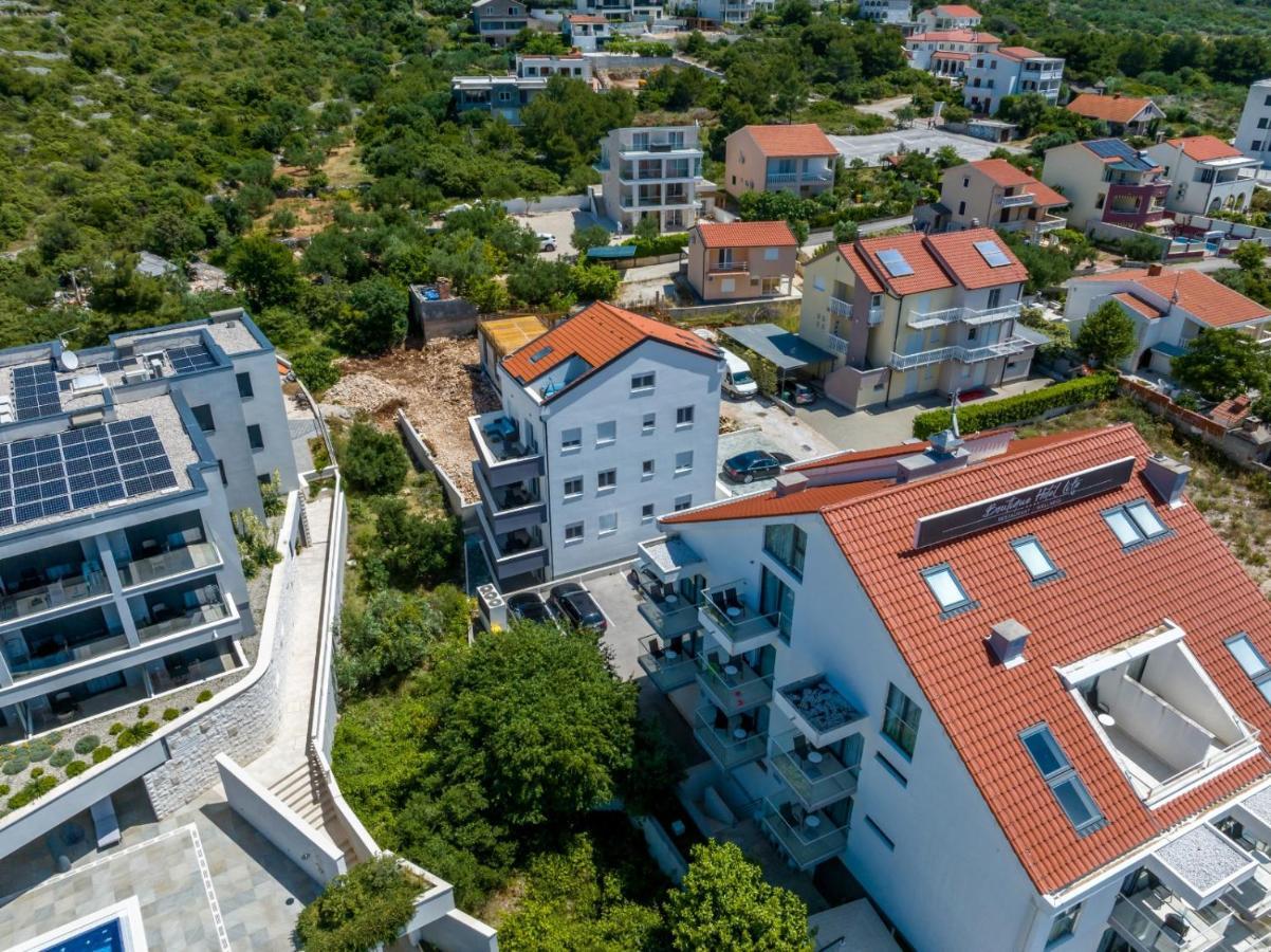 Carpe Diem Luxury Apartments Rogoznica  Exterior foto